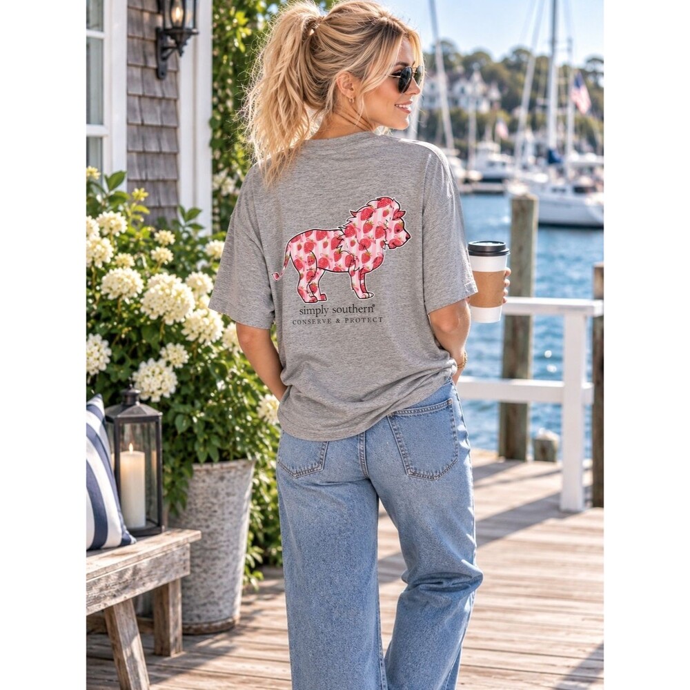 Simply Southern Gray Floral Lion Graphic Tee